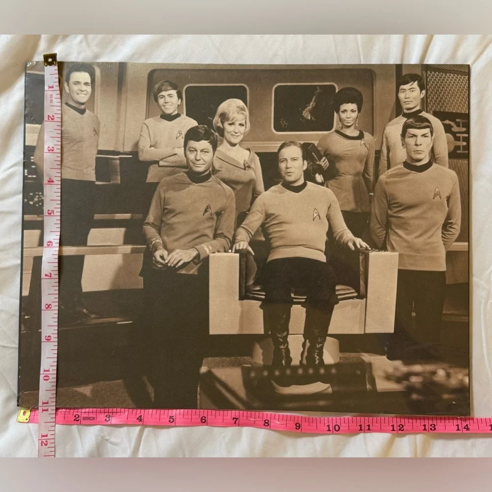 Star Trek Vintage Black and White USS Enterprise Bridge Crew Poster 14x11 - Picture 2 of 9